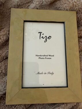 Tizo Gold Wooden Picture Frame